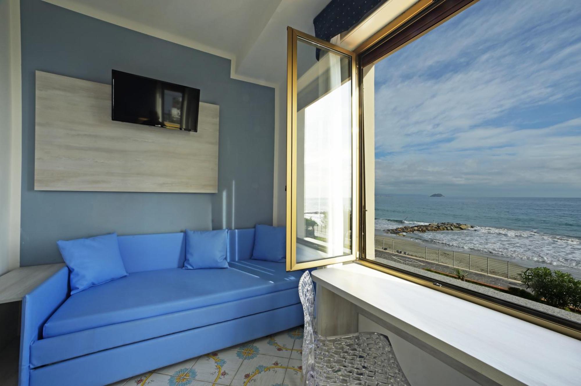 Hotel Delfino ライグエーリア エクステリア 写真